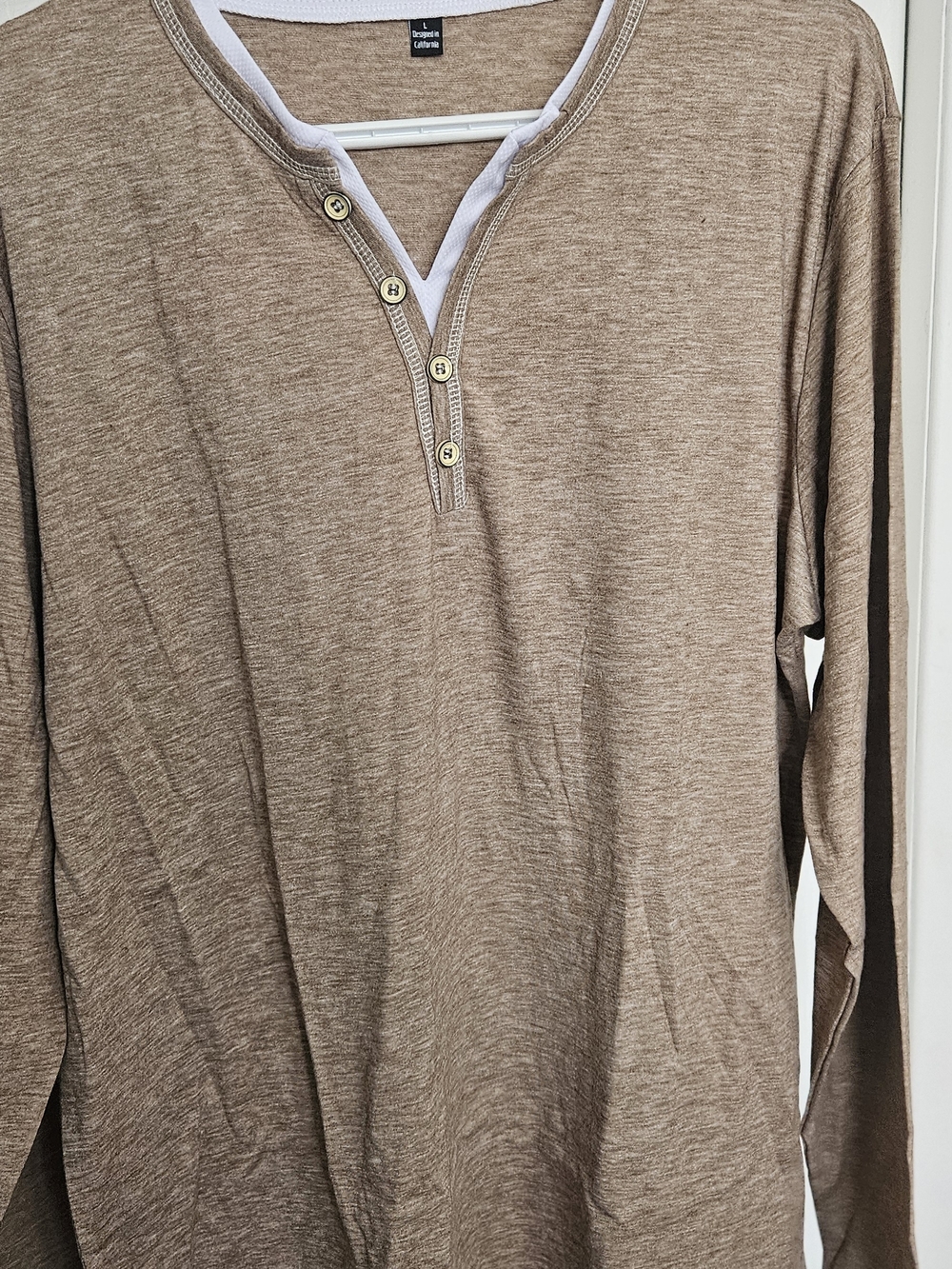 Casual Henley Long-Sleeve Shirt - Brown
